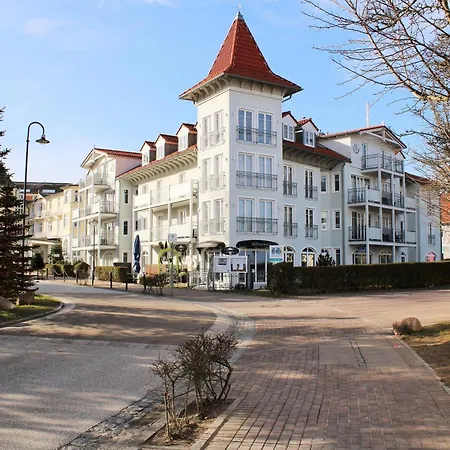Residenz Waldkrone 213 アパート *